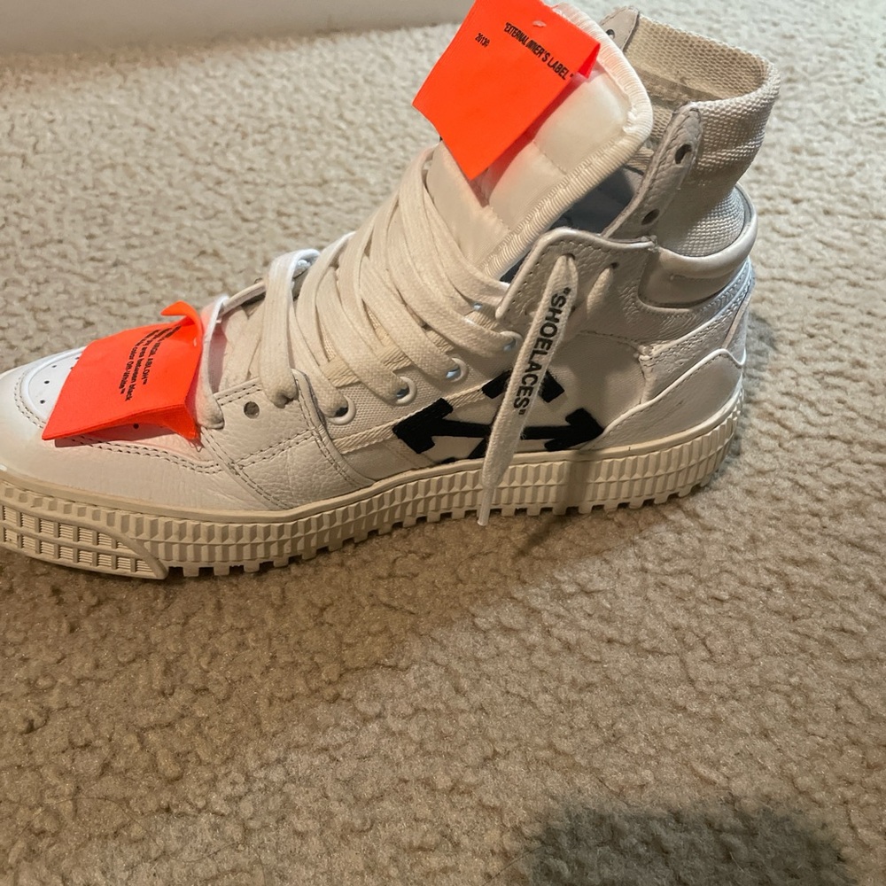 White High-Top Sneakers with Black Arrows